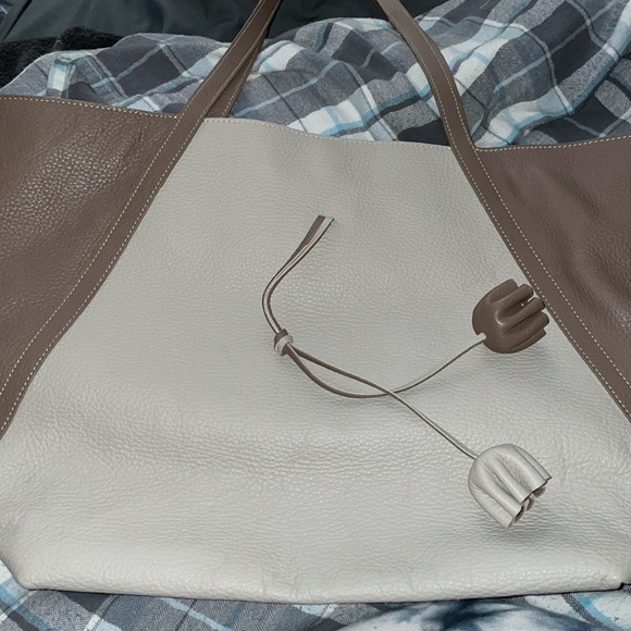 Danielle Ortiz large leather bag - Picture 7 of 7